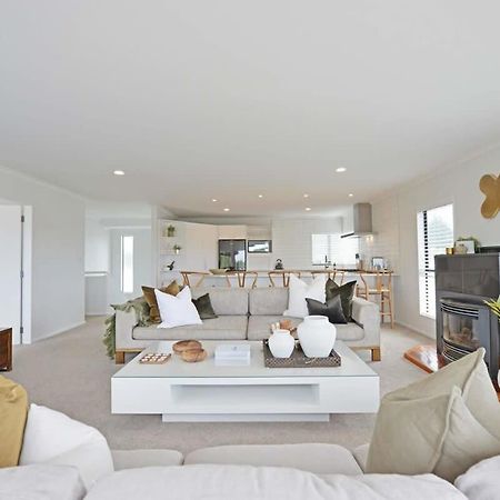 Escape To High End Comforts On Riverton Villa Mount Maunganui Ngoại thất bức ảnh